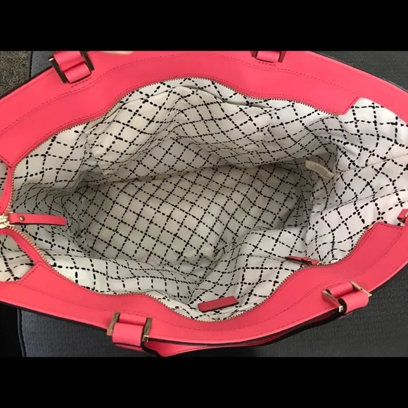 Kate Spade Large Saffiano Leather Pink Tote - Picture 5 of 6